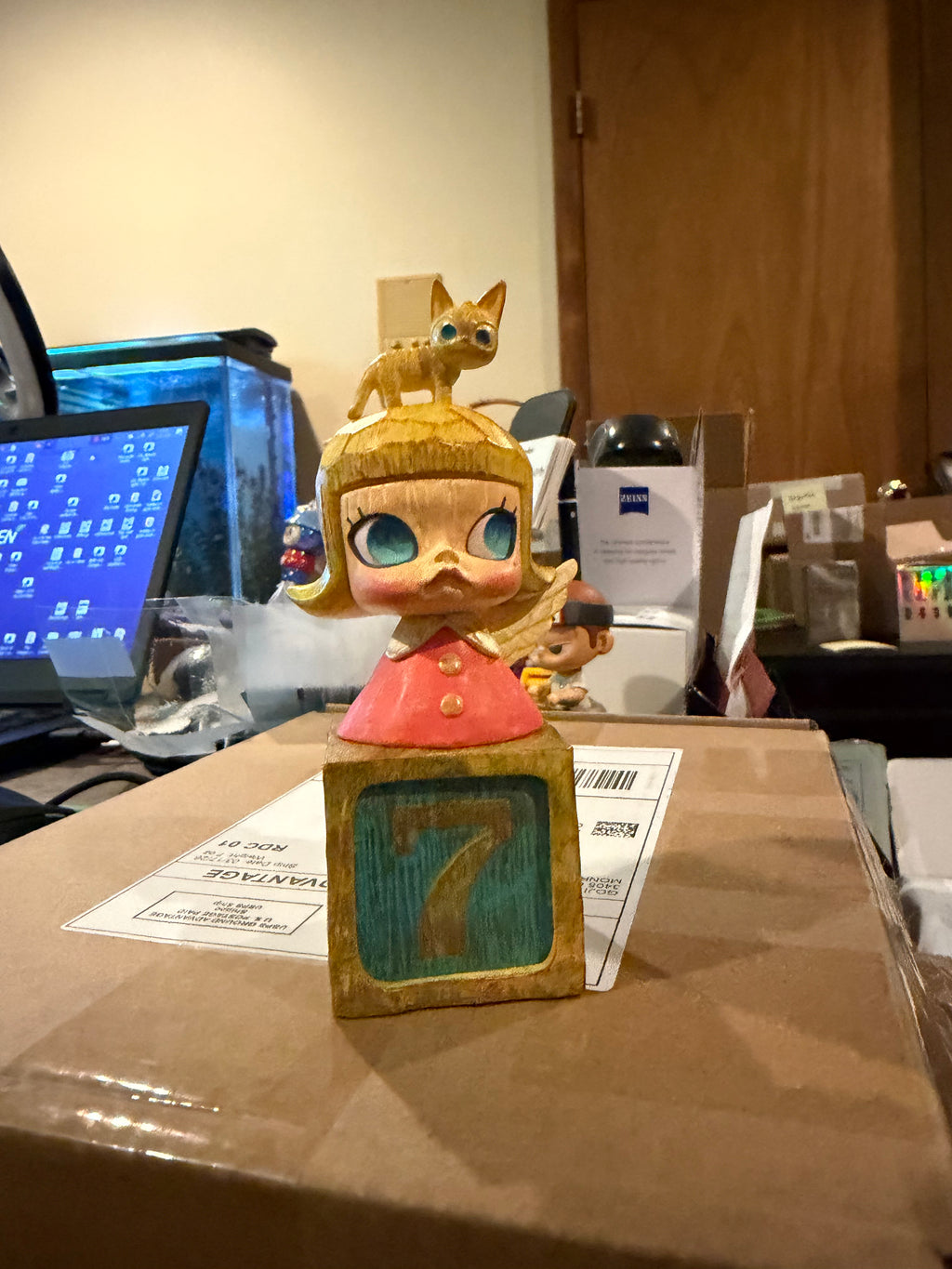 Molly My Another Half - Anniversary Statues Classical Retro