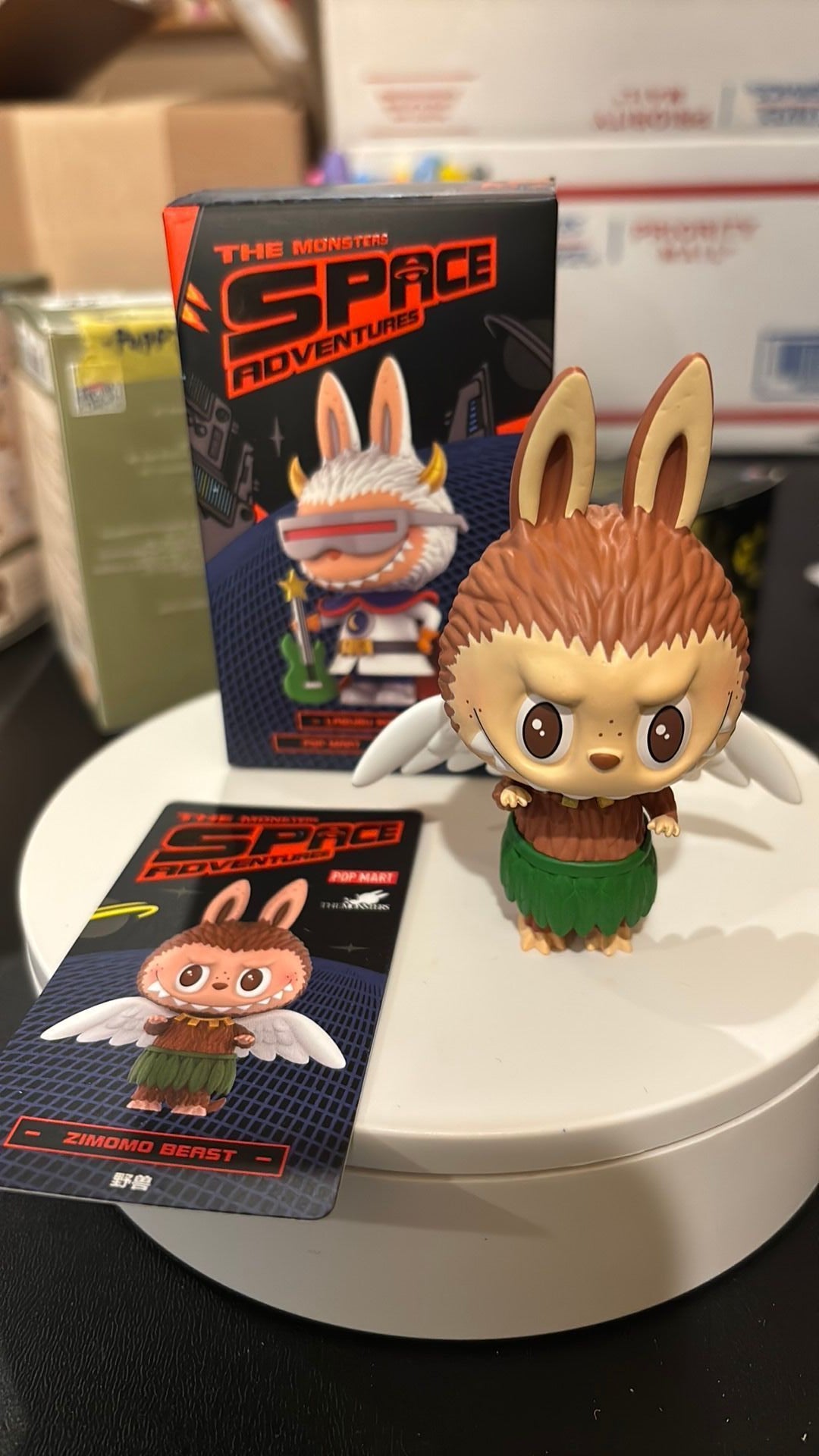 Pop Mart The Monsters Labubu Aventures Spatiales (Bête Zimomo)