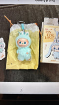 Pop Mart Labubu The Monsters Épinglette pour la série Love Mini Poupée en vinyle en peluche Pendentif I