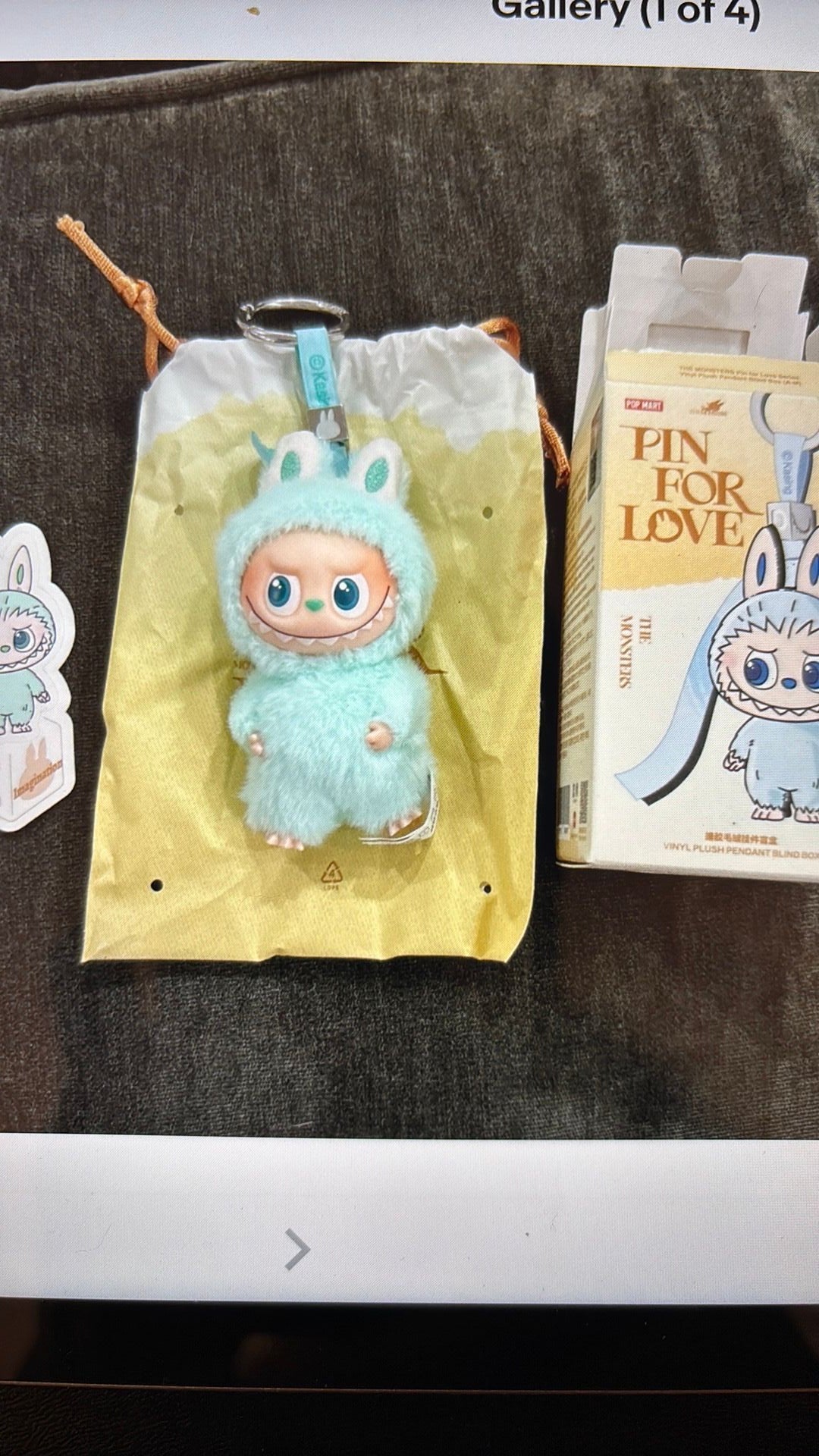 Pop Mart Labubu The Monsters Épinglette pour la série Love Mini Poupée en vinyle en peluche Pendentif I