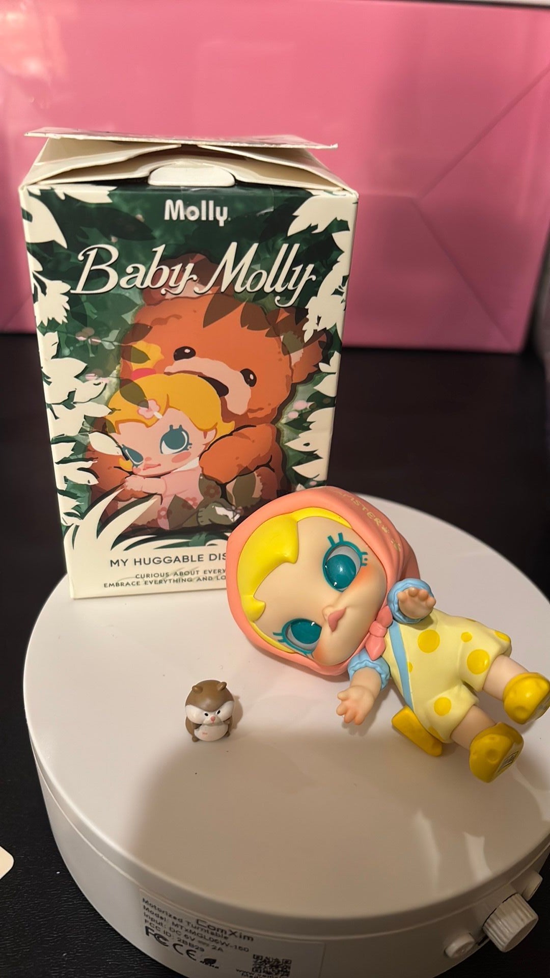 Figurine Pop Mart authentique Baby Molly My Huggable Discovery (Un petit câlin)