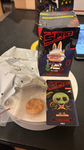 Figurine en vinyle Pop Mart The Monsters Space Adventures Tycoco Aliens