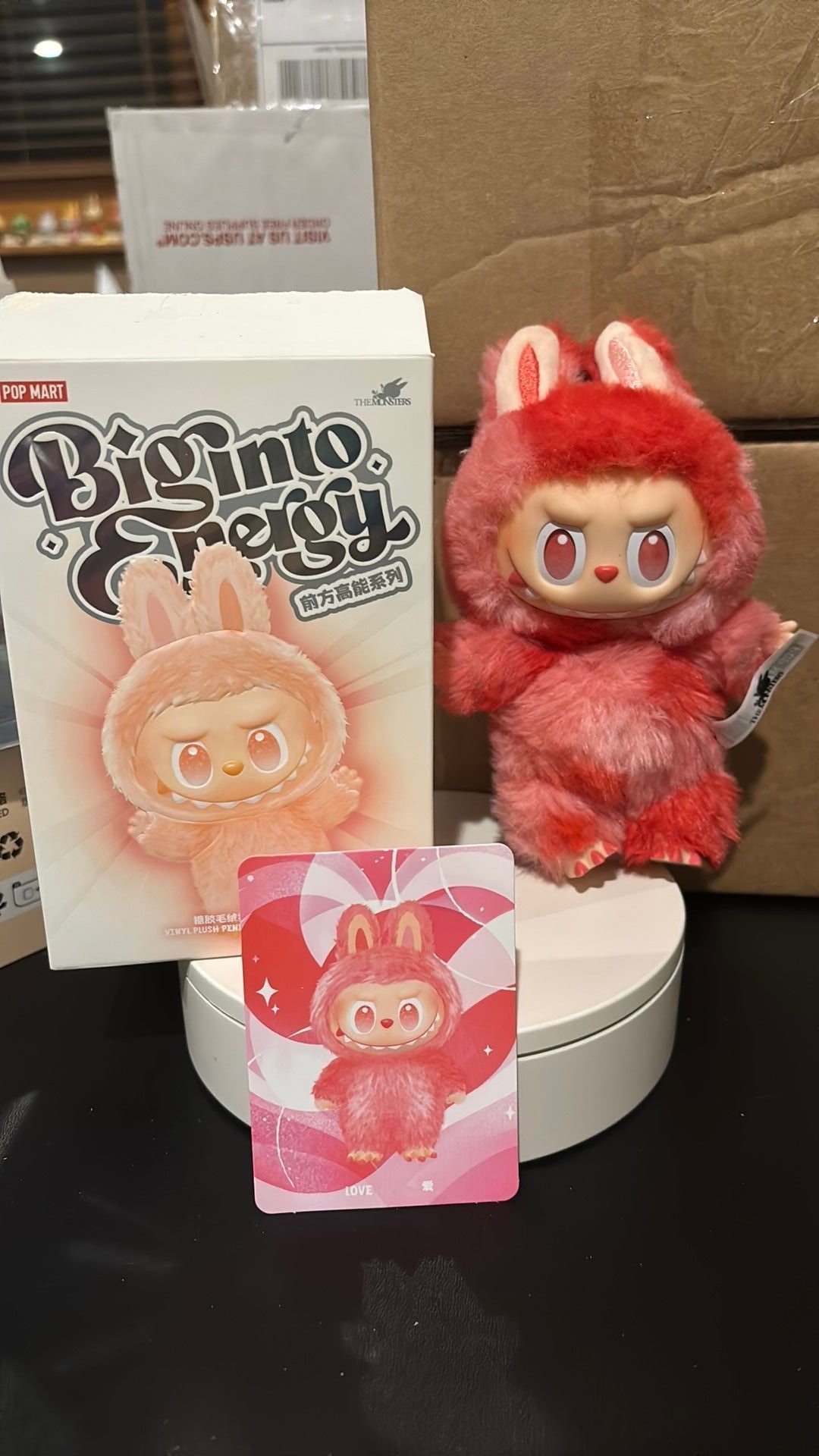 Série Amour - Les Monstres fous d'énergie - Pendentif en peluche Pop Mart